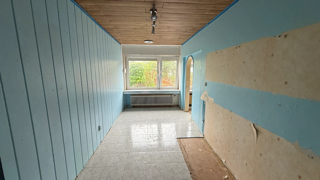 Reihenendhaus kaufen Osnabrück Schinkel – KÄUFERPROVISIONSFREI mit Garage, Keller und großem Sanierungspotenzial. Reihenendhaus kaufen Osnabrück Schinkel – KÄUFERPROVISIONSFREI mit Garage, Keller und großem Sanierungspotenzial.