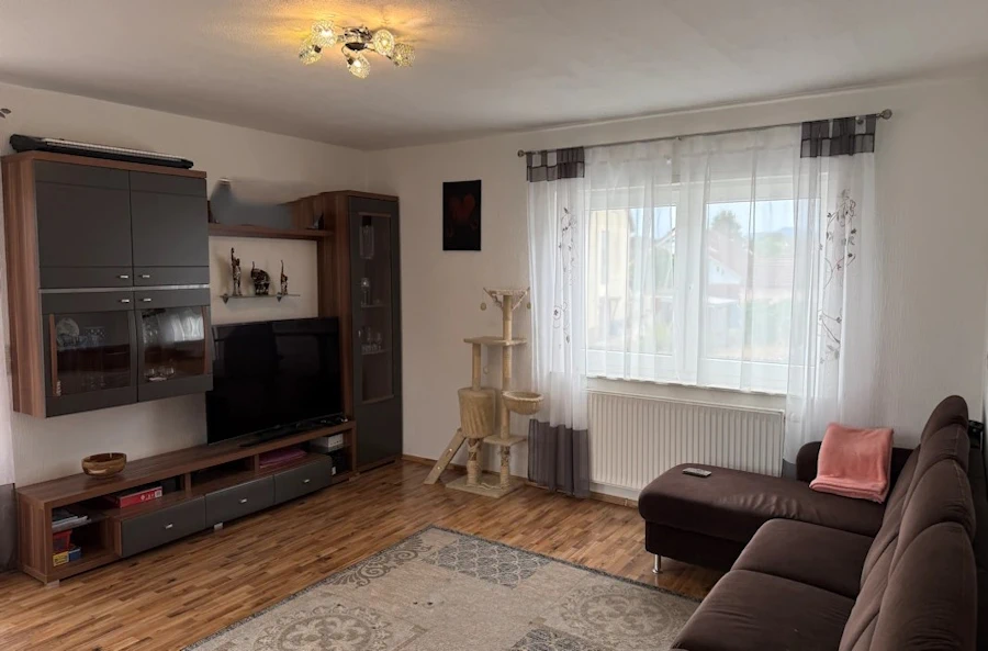Wohnung kaufen Haßloch: 110 m², Balkon, 2 Stellplätze und KÄUFERPROVISIONSFREI für 329.000 €.