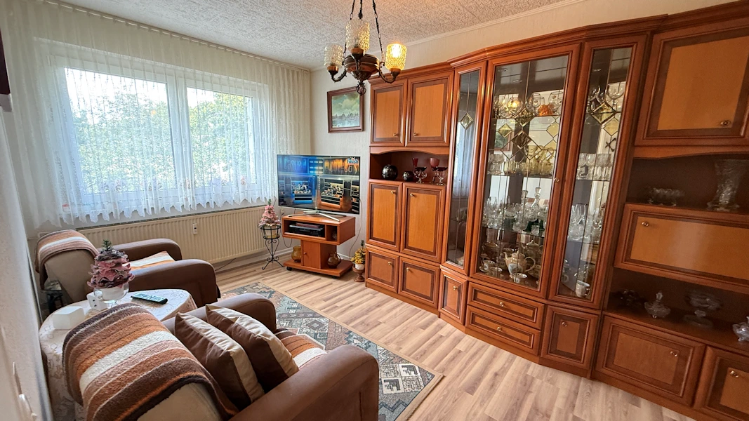 3 Zimmer Wohnung Osnabrück kaufen: 66 m², Balkon, vermietet, 99.000 €, KÄUFERPROVISIONSFREI in Schinkel. 3 Zimmer Wohnung Osnabrück kaufen: 66 m², Balkon, vermietet, 99.000 €, KÄUFERPROVISIONSFREI in Schinkel.
