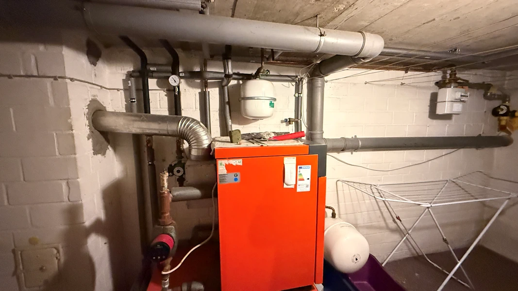 Immobilie kaufen Hollage: 4 Zimmer, 114 m², Garten, Wintergarten & Garage. KÄUFERPROVISIONSFREI. Immobilie kaufen Hollage: 4 Zimmer, 114 m², Garten, Wintergarten & Garage. KÄUFERPROVISIONSFREI.