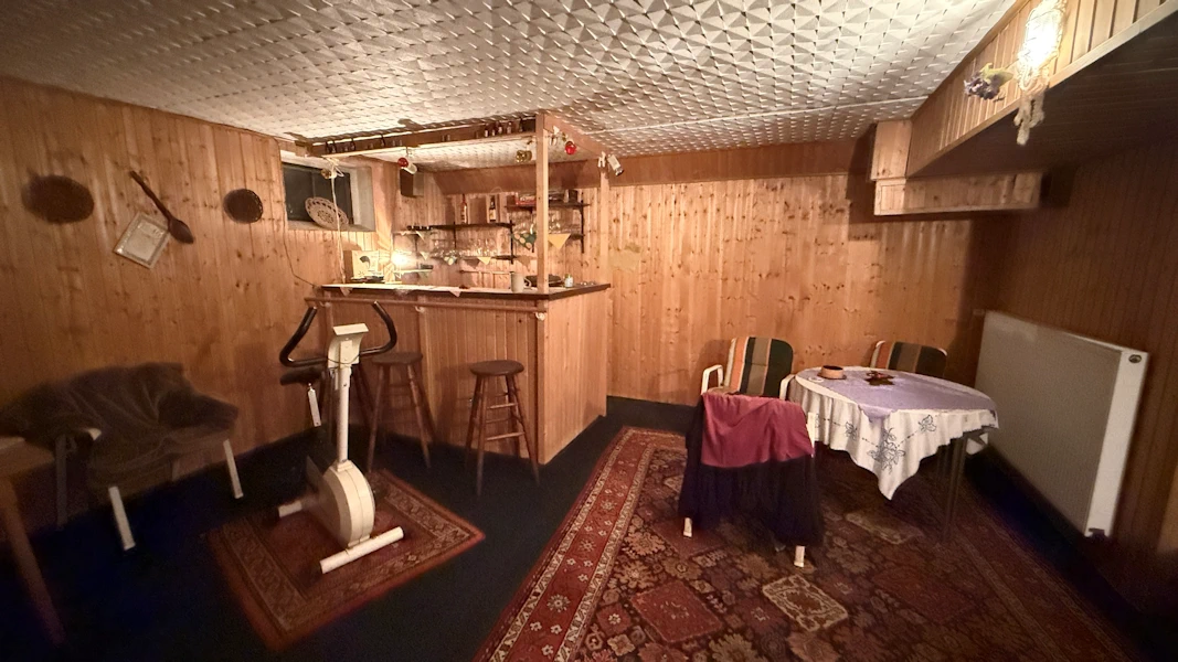 Immobilie kaufen Hollage: 4 Zimmer, 114 m², Garten, Wintergarten & Garage. KÄUFERPROVISIONSFREI. Immobilie kaufen Hollage: 4 Zimmer, 114 m², Garten, Wintergarten & Garage. KÄUFERPROVISIONSFREI.