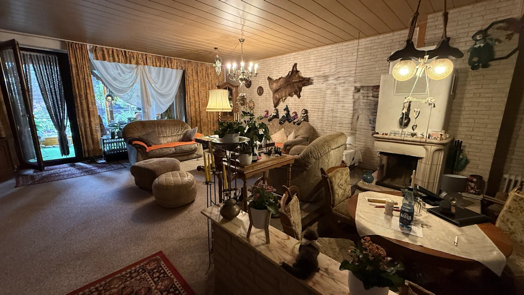 Immobilie kaufen Hollage: 4 Zimmer, 114 m², Garten, Wintergarten & Garage. KÄUFERPROVISIONSFREI. Immobilie kaufen Hollage: 4 Zimmer, 114 m², Garten, Wintergarten & Garage. KÄUFERPROVISIONSFREI.
