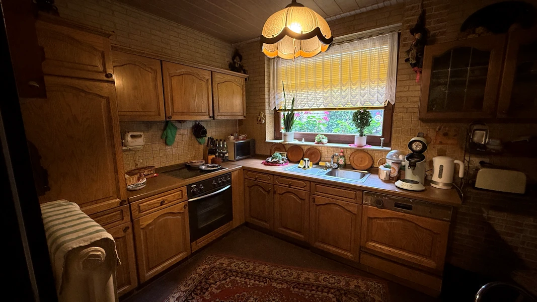 Immobilie kaufen Hollage: 4 Zimmer, 114 m², Garten, Wintergarten & Garage. KÄUFERPROVISIONSFREI. Immobilie kaufen Hollage: 4 Zimmer, 114 m², Garten, Wintergarten & Garage. KÄUFERPROVISIONSFREI.