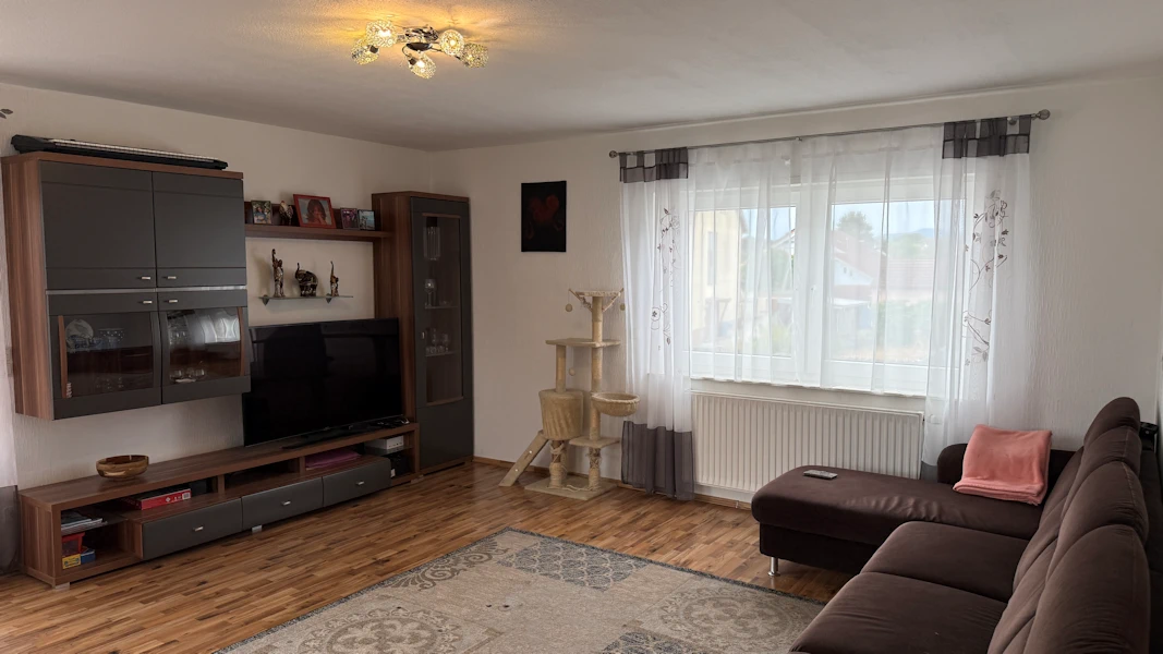Wohnung kaufen Haßloch: 110 m², Balkon, 2 Stellplätze und KÄUFERPROVISIONSFREI für 329.000 €. Wohnung kaufen Haßloch: 110 m², Balkon, 2 Stellplätze und KÄUFERPROVISIONSFREI für 329.000 €.