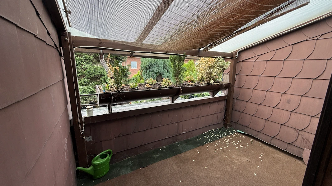 Immobilie kaufen Hollage: 4 Zimmer, 114 m², Garten, Wintergarten & Garage. KÄUFERPROVISIONSFREI. Immobilie kaufen Hollage: 4 Zimmer, 114 m², Garten, Wintergarten & Garage. KÄUFERPROVISIONSFREI.